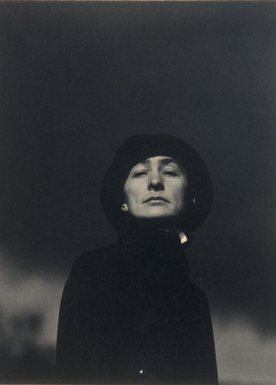 Alfred Stieglitz - American Photographer | C41